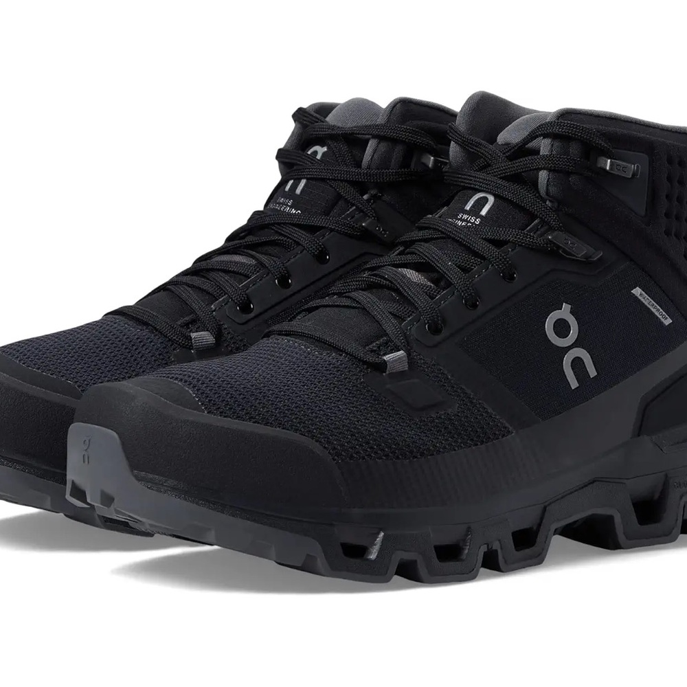 On Running Black Trail Athletic Shoes